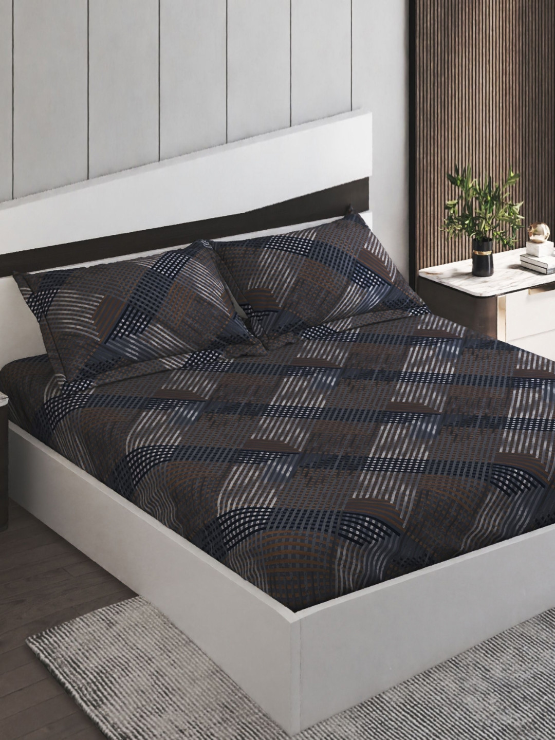 Home Centre Brown Geometric Polyester 130 TC Queen Bedsheet with 2 Pillow Covers-93 x 86 inches