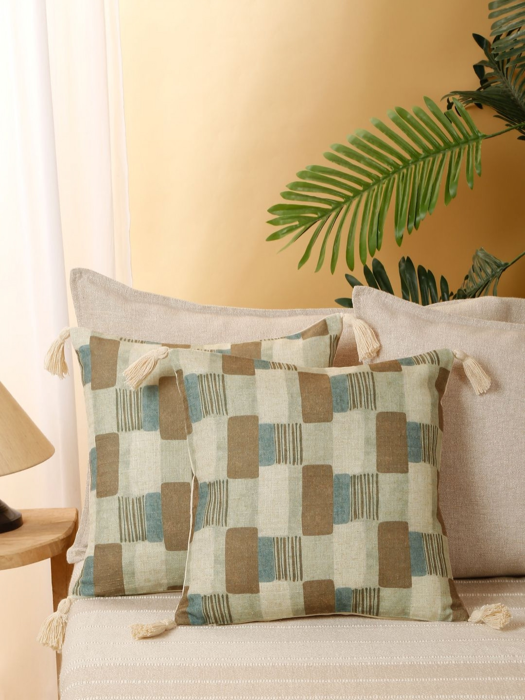 eyda Beige Colourblocked Polyester Washable 2 Pcs Patchwork Square Cushion Covers -16x16In