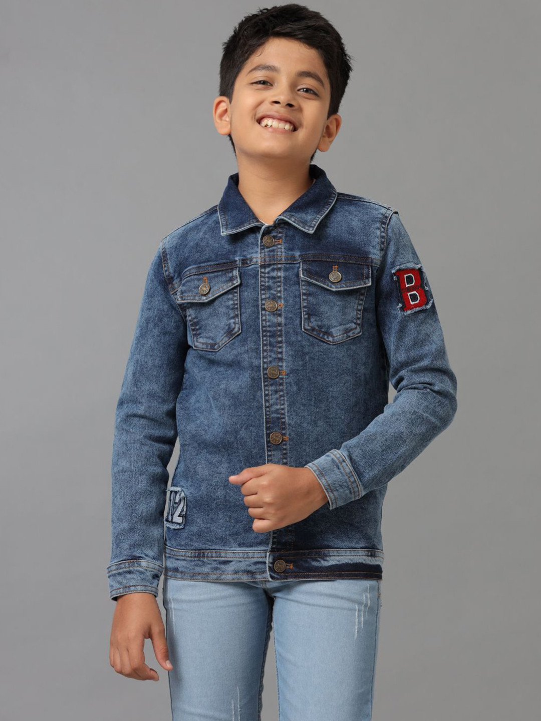 UNDER FOURTEEN ONLY Boys Washed Cotton Crop Denim Jacket with Patchwork