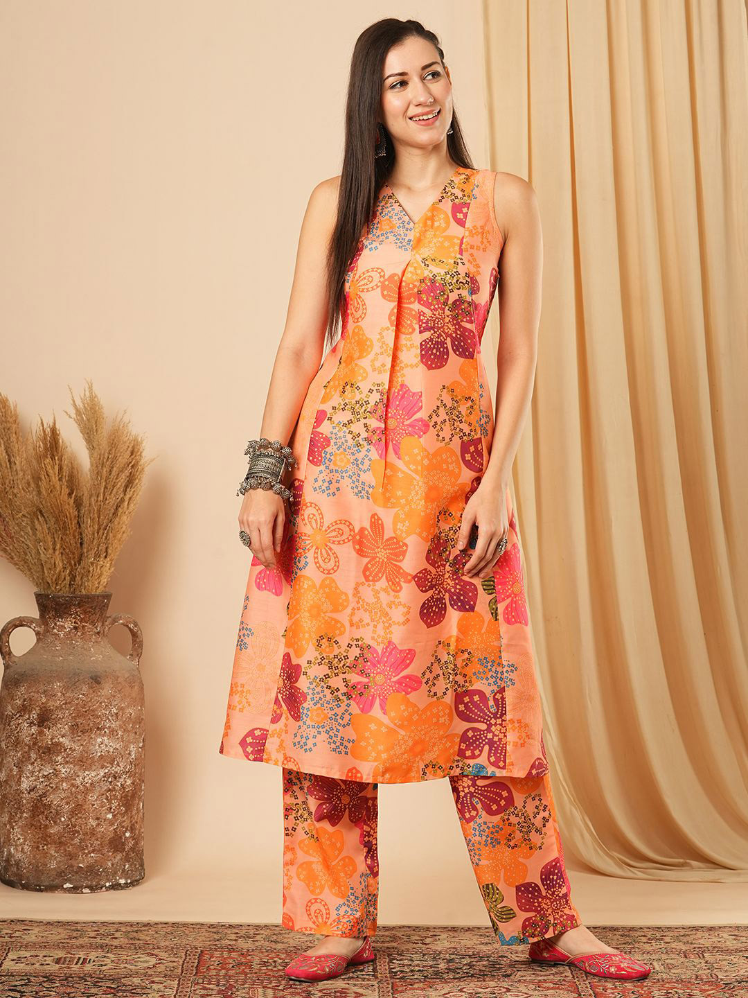 Globus V-Neck Floral Print Inverted Pleat Panelled A-Line Kurta & Pants Fusion Set
