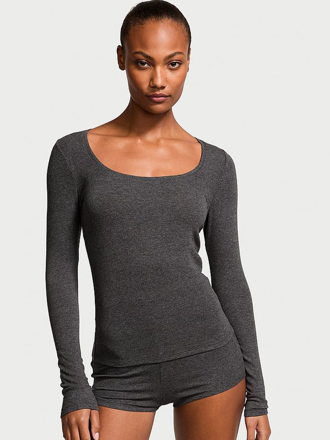 Victoria's Secret Women Solid Round Neck Long Sleeves Short Night suit