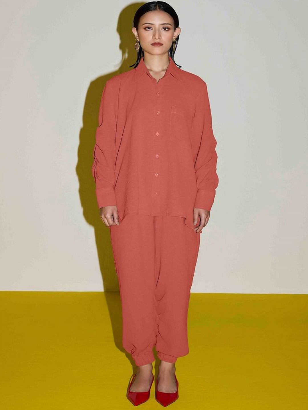 SIL SILA Shirt Collar Shirt With Trousers