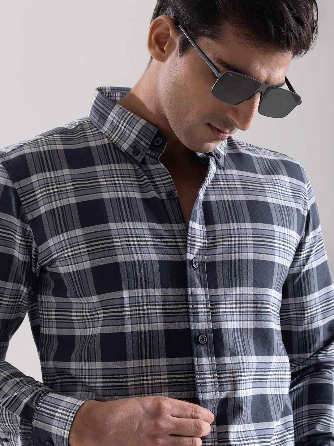 Code 61 Men Standard Button-Down Collar Shepherd Checked Cotton Slim Fit Casual Shirt