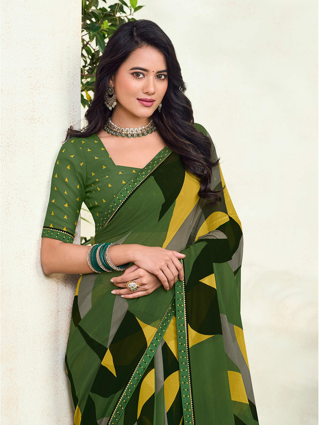 Laxmipati Embroidered Poly Georgette Saree