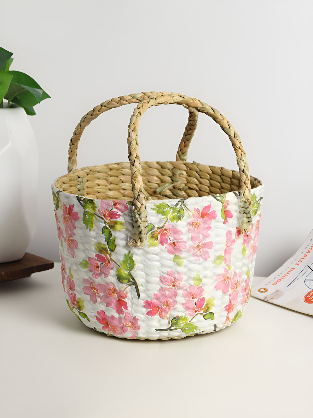 HABERE INDIA Pink Seagrass Core Fruit and Vegetable Basket