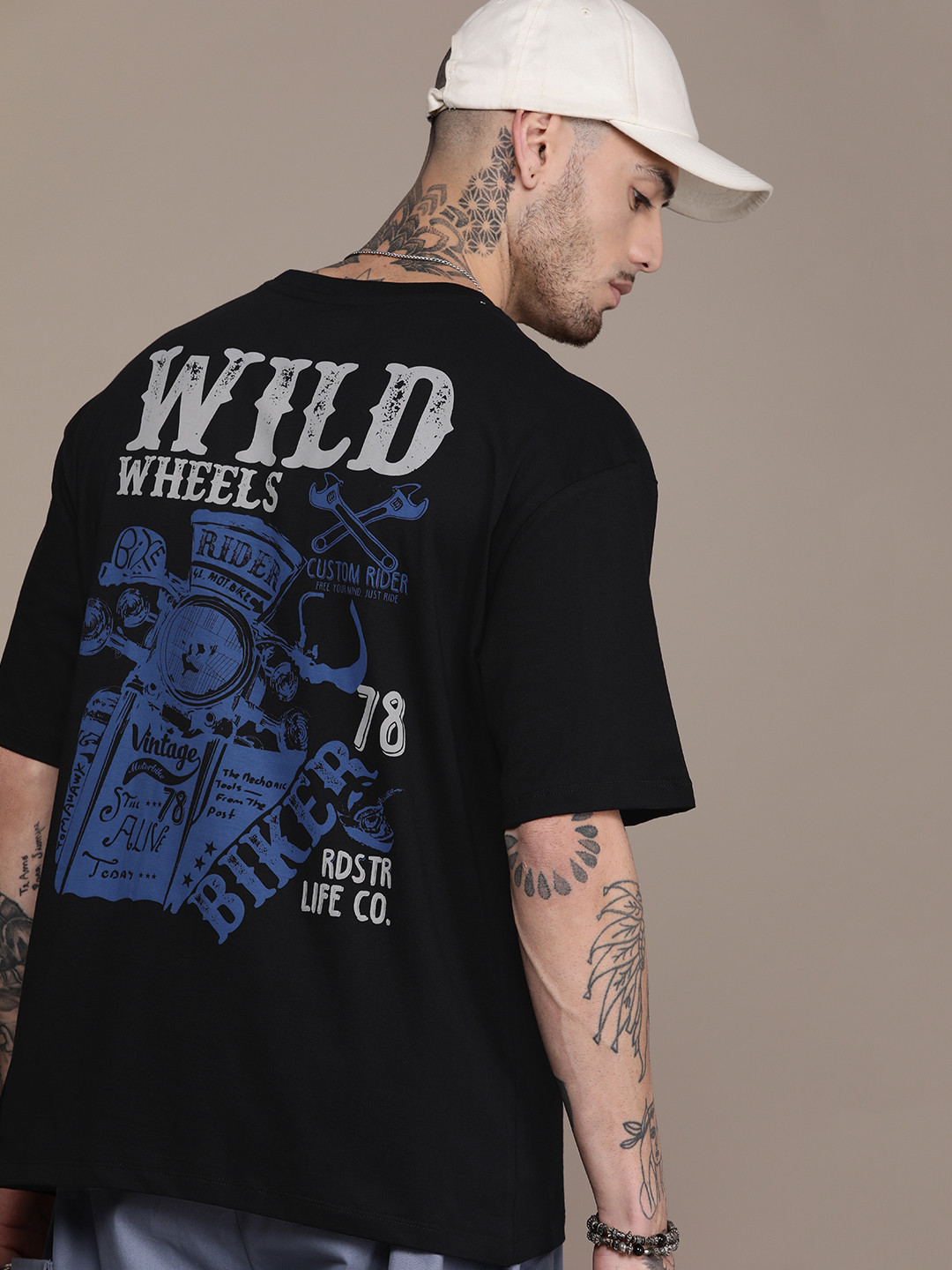 The Roadster Life Co. Printed Drop-Shoulder Sleeves Pure Cotton T-shirt