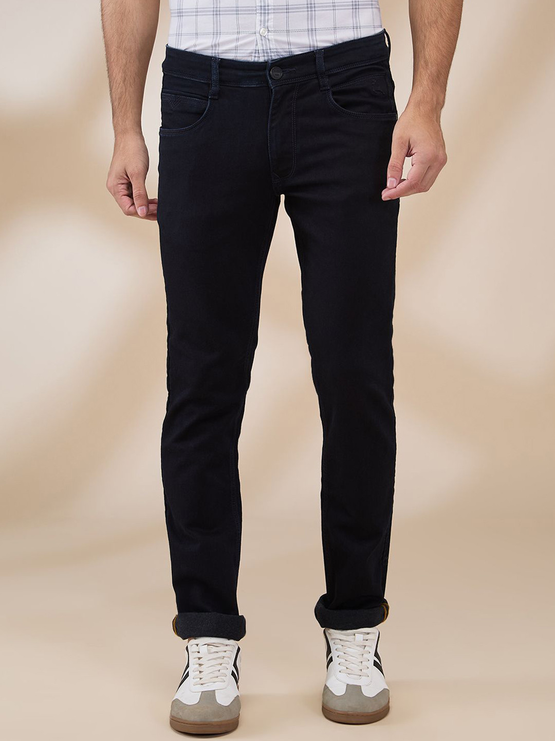 Parx Men Tapered Fit Low-Rise No Fade Cotton Jeans