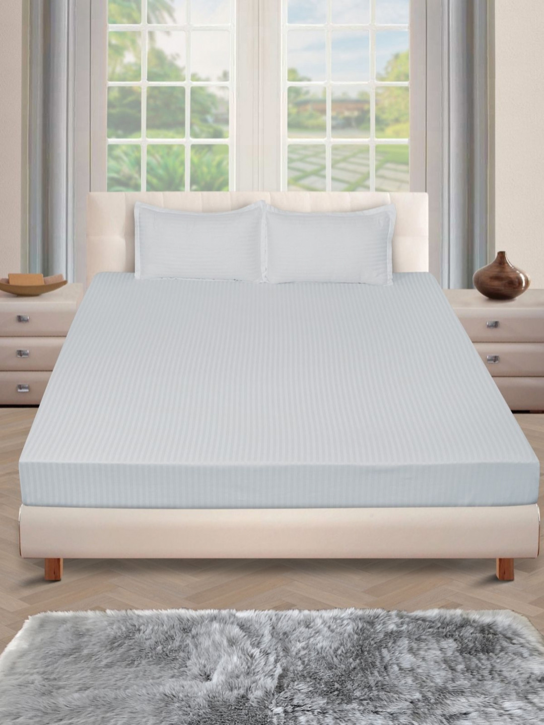 Myntra Elegant Homes Silver-Toned Striped 260 TC Cotton King Bedsheet with 2 Pillow Covers