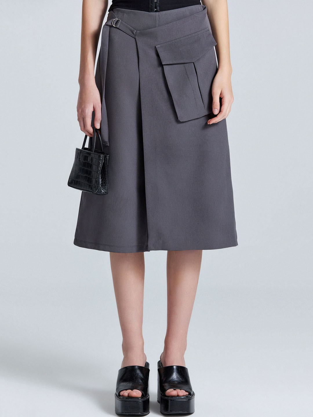 ZOMODA A-line Mid-Rise Skorts