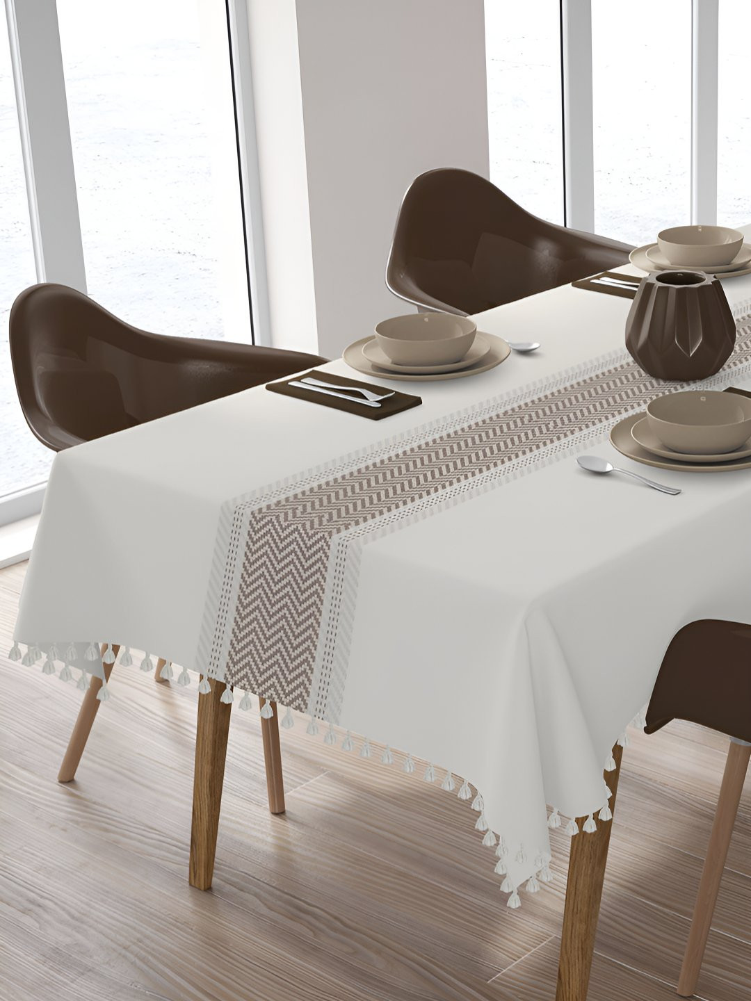 HOME COLORS.IN Cream & Beige Striped Cotton 6 Seater Table Cover