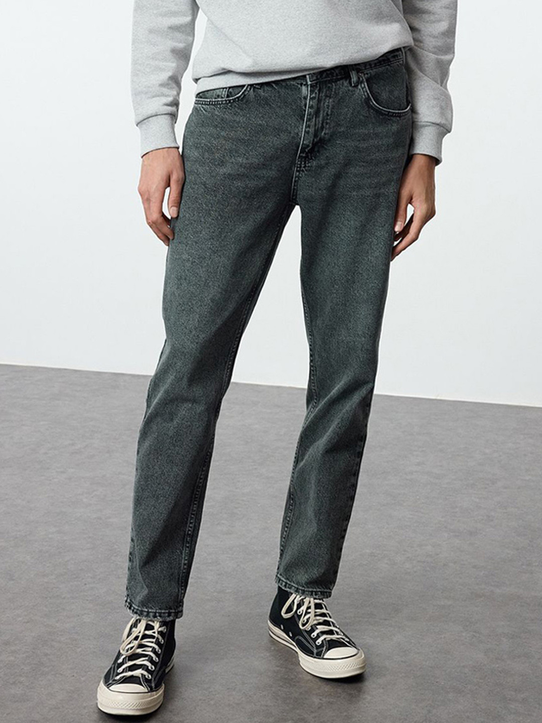 Trendyol Men Mid-Rise Light Fade Jeans