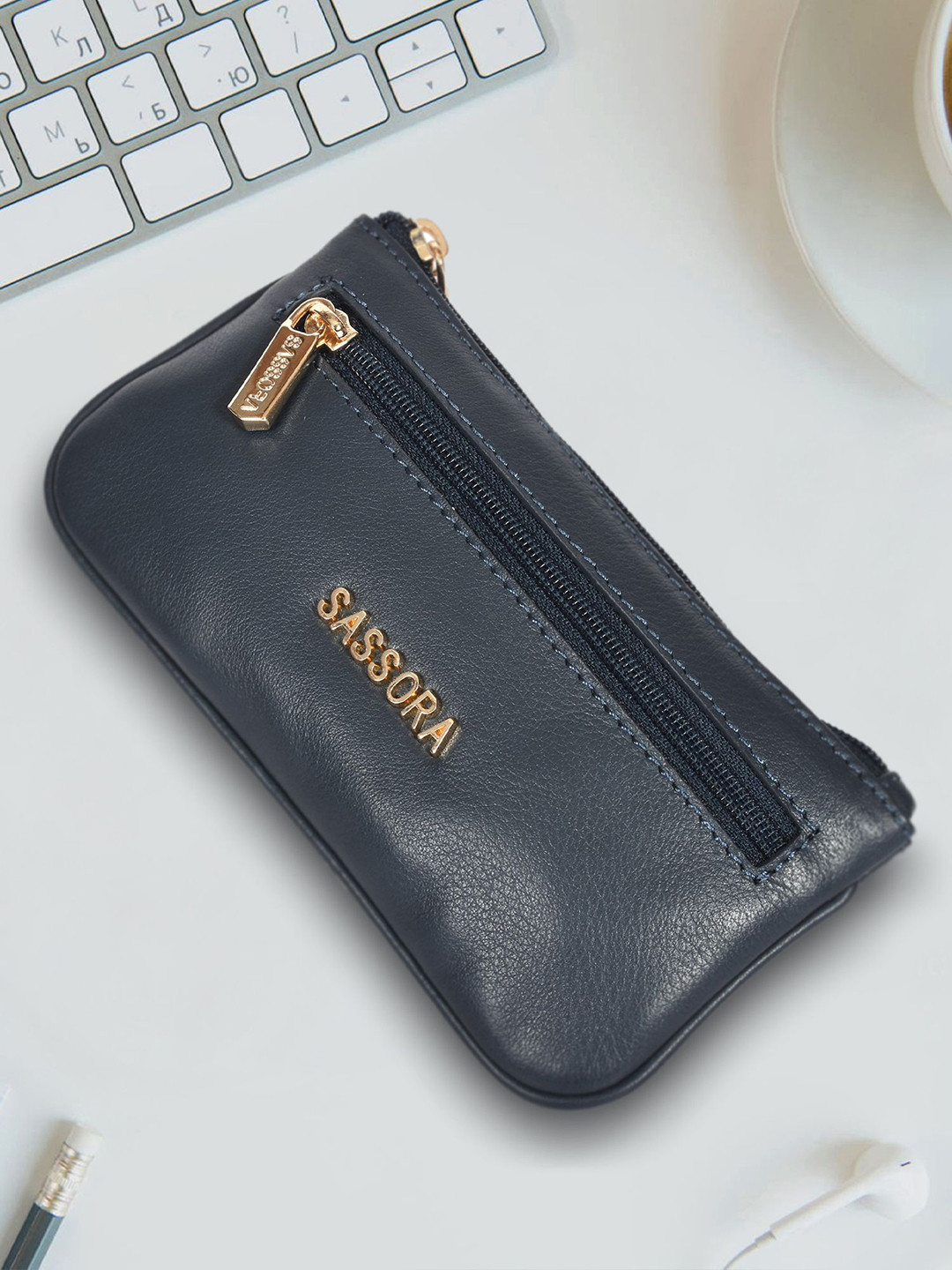 Sassora Blue & Gold Toned Genuine Leather Key Pouch