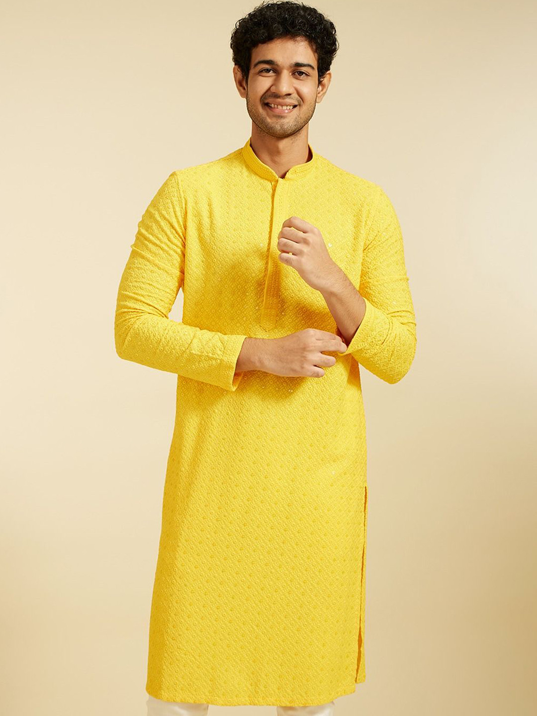 Diwas by Manyavar Floral Embroidered Mandarin Collar Sequinned Straight Kurta