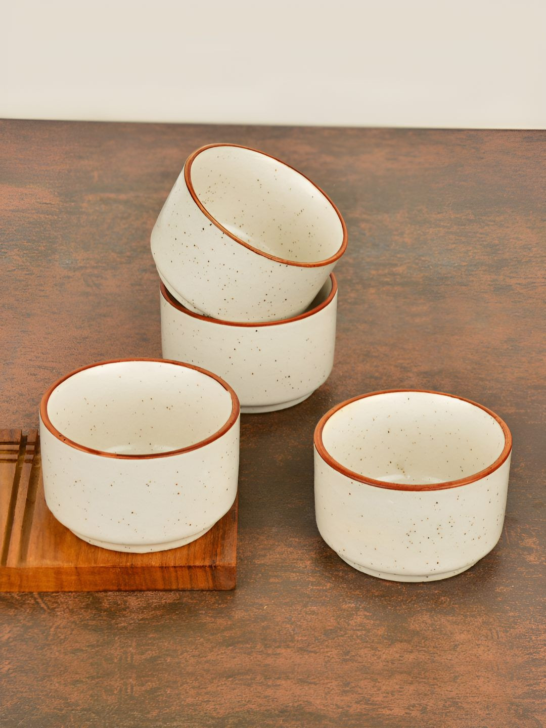 StyleMyWay 4 Pcs Handcrafted Off White Bowls 50 ml