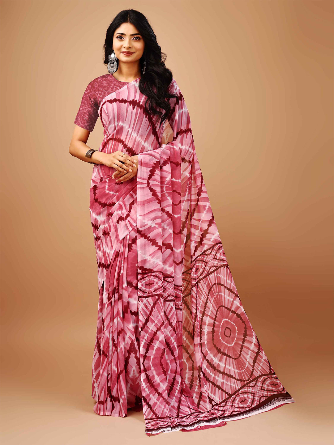 Leelavati Women Abstract Print Poly Chiffon Saree