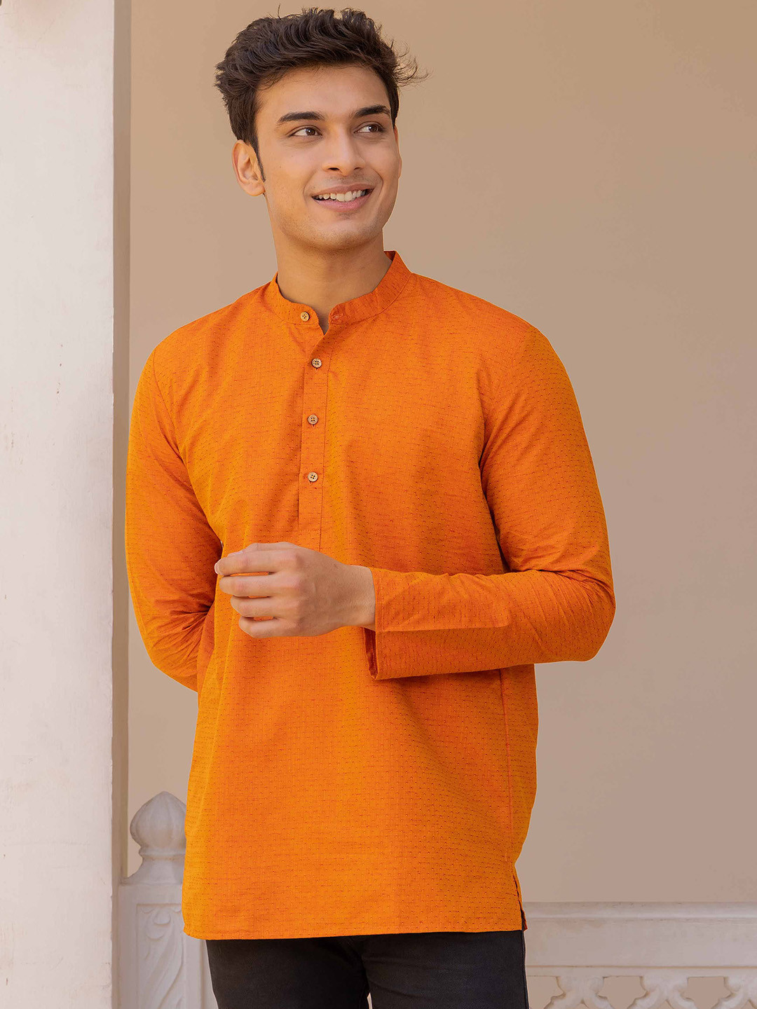 Ethnic India Polka dot Motifs Woven Design Mandarin Collar Cotton Straight Short Kurta