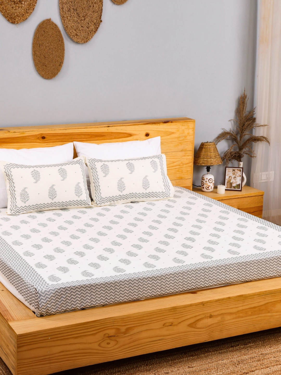 Plarsh Comfort Jaipuri Silver Floral Pure Cotton 240 TC King Fine Bedsheet with 2 Pillow Covers-94 x 106 inches