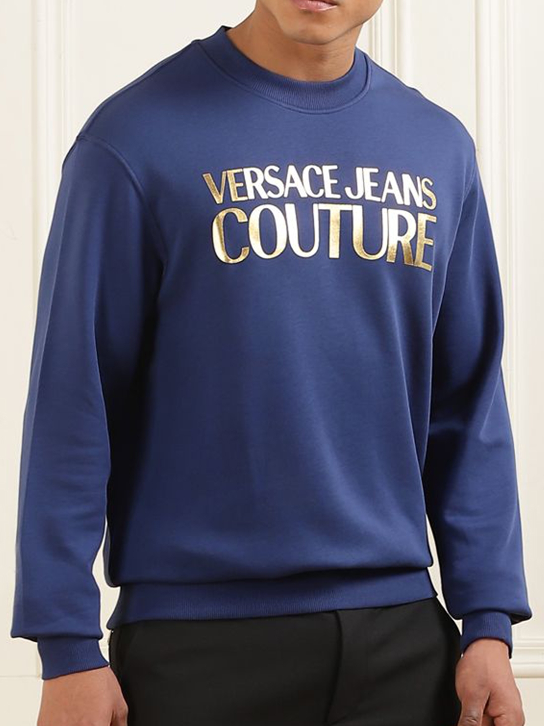 Versace long sleeve retailer sweat-shirt