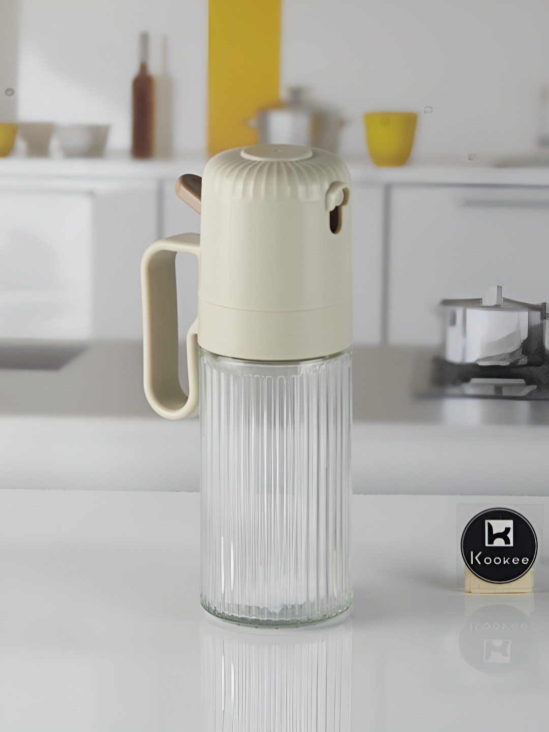 Kookee Off White and Beige Glass Easy to Clean Oil Dispenser