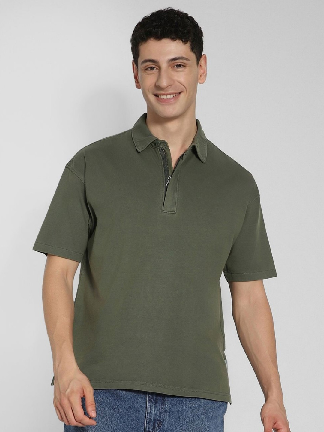 AMERICAN EAGLE OUTFITTERS Men Solid Polo Collar Cotton Oversized T-shirt