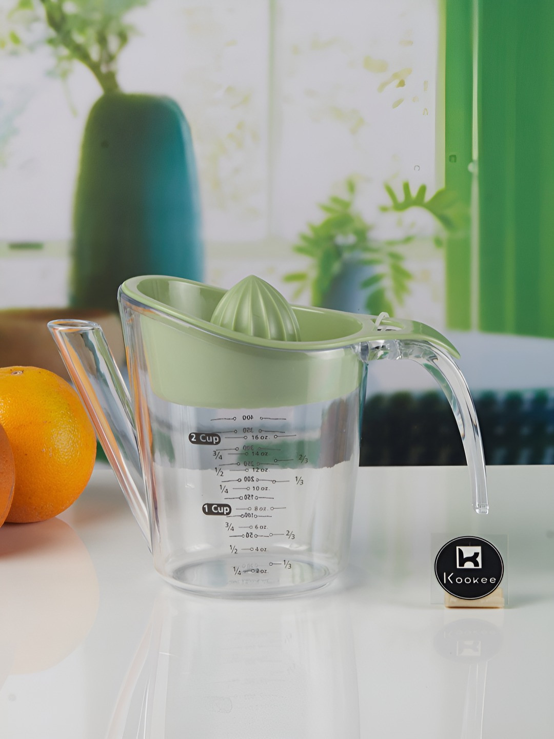 Kookee White and Green Easy to Clean Lemon Squeezer