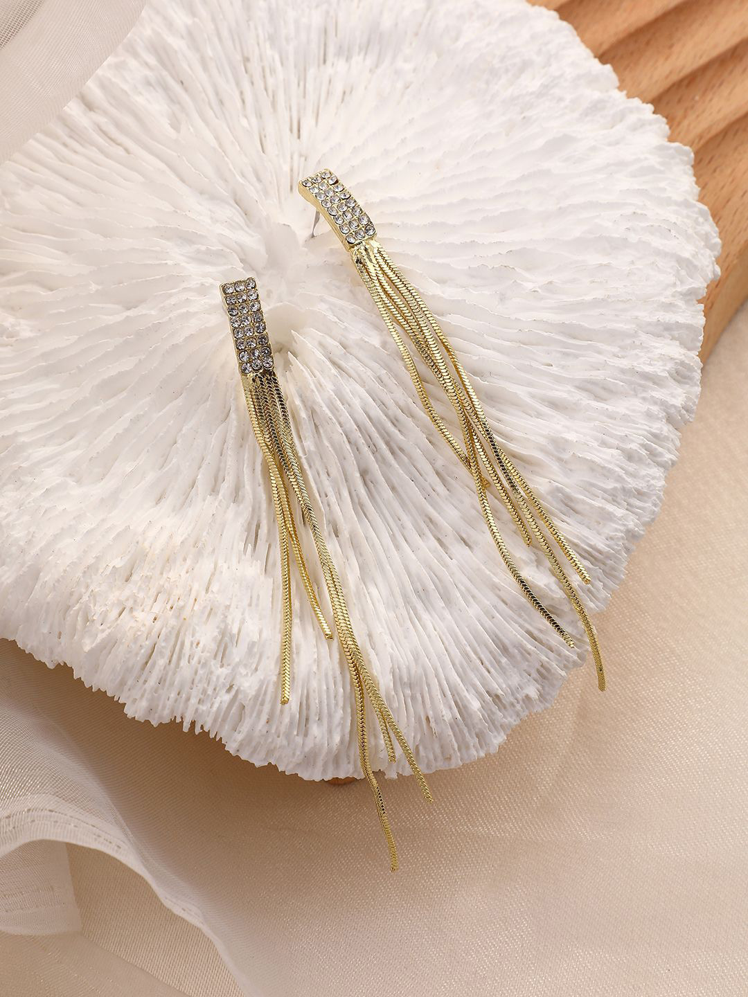 SOHI Gold-Plated Contemporary The Aurlie Drop Earrings