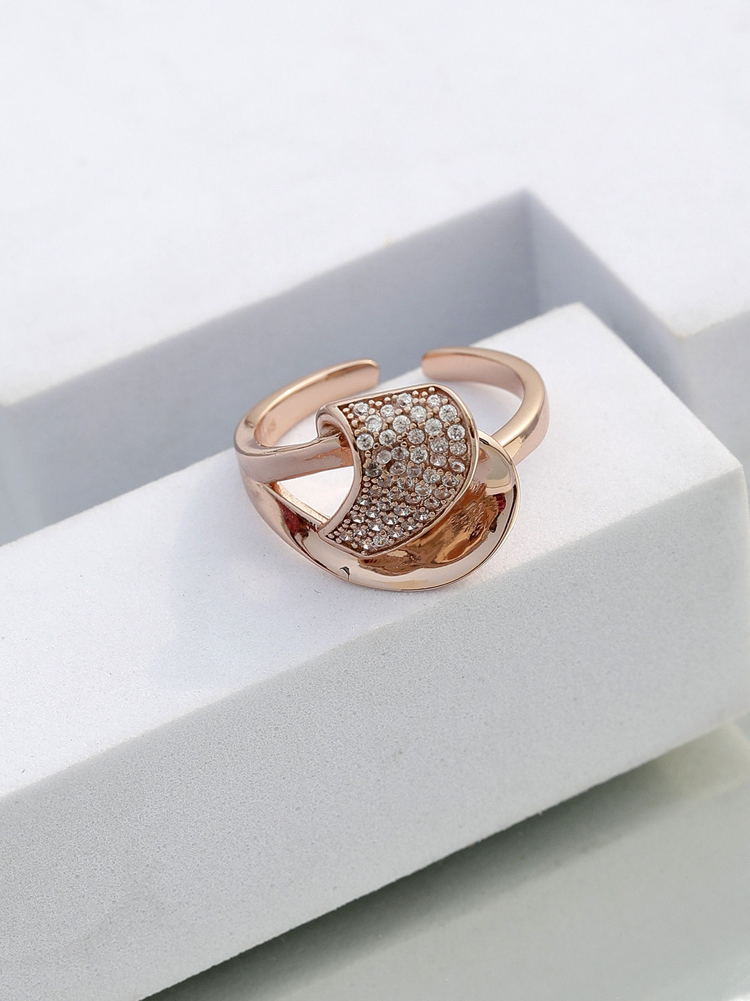 DIAVO The Luciana 925 Sterling Silver Rose Gold-Plated Stone Studded Finger Ring