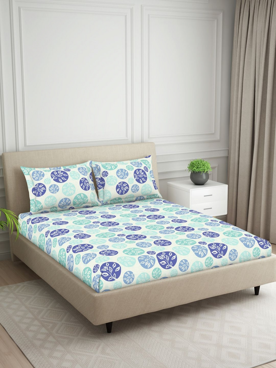 Welspun Imperial Blue Floral Polycotton 120 TC King Bedsheet with 2 Pillow Covers-108 x 108 inches