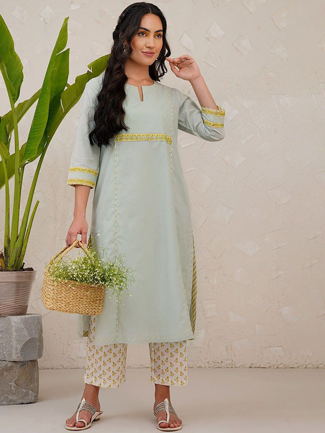 JAYPORE Notch Neck Thread Work Pure Cotton Straight Kurta