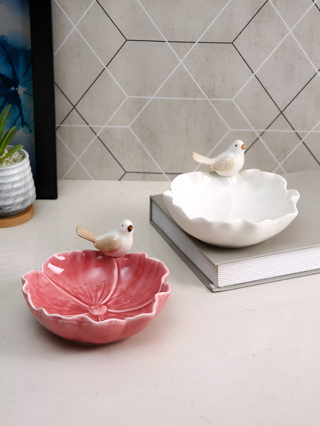 TAYHAA Pink & White 2 Pieces Ceramic Food Platters