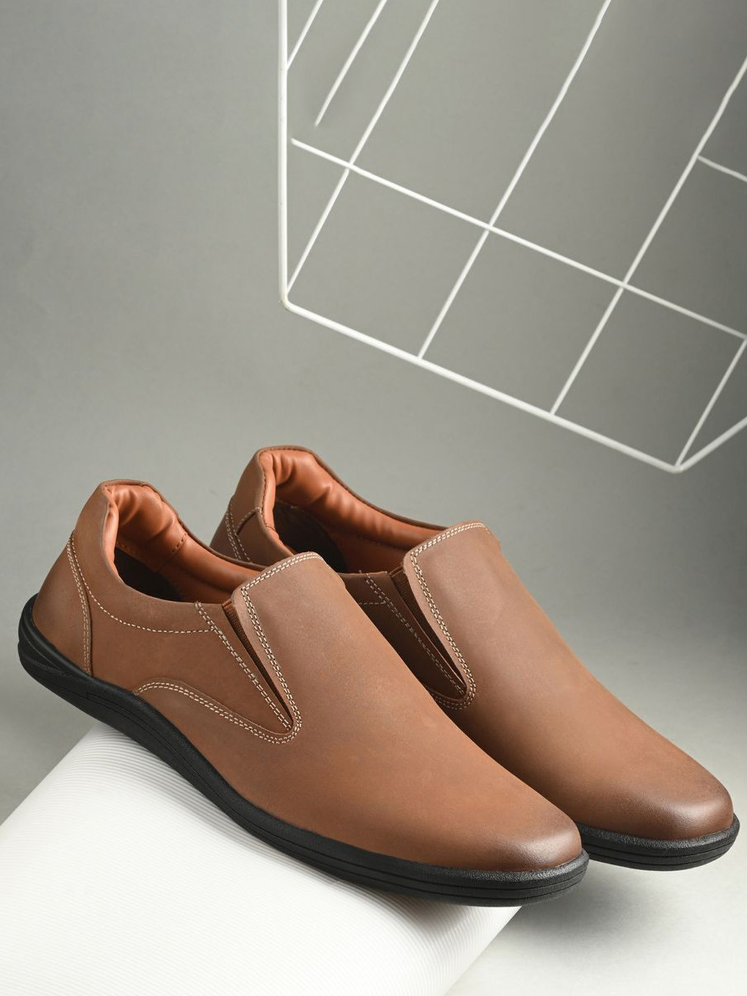 Auserio Men Leather Slip-On Sneakers
