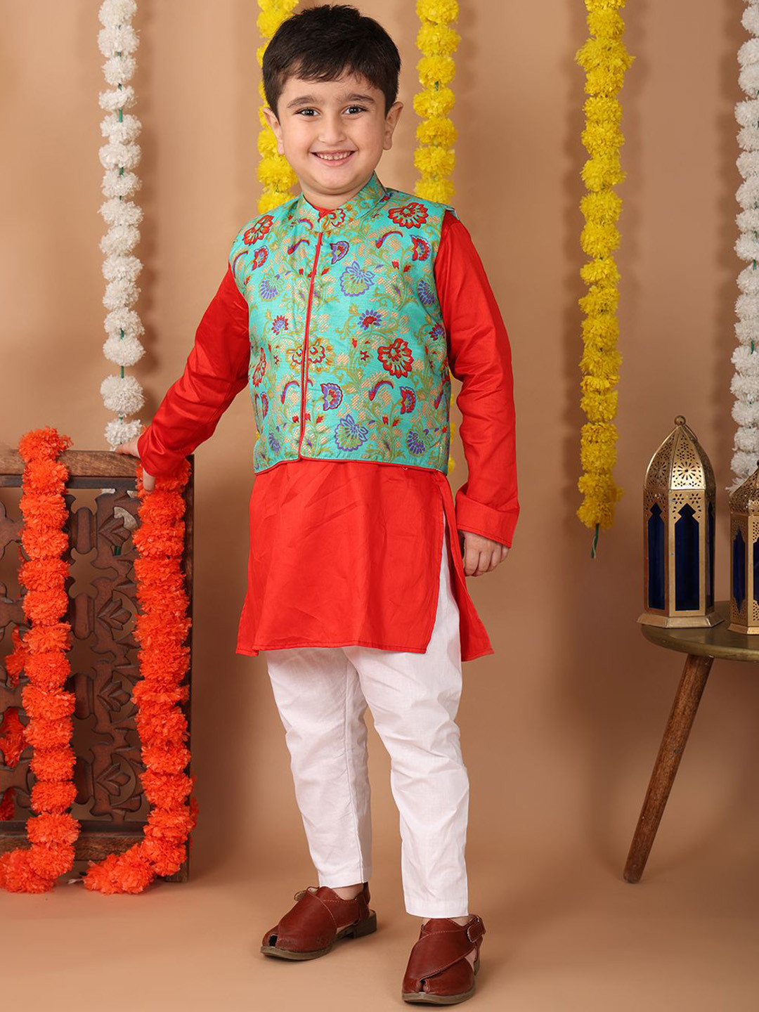 Here&Now X Kinder Kids Boys Floral Printed Regular Pure Cotton Kurta with pajama &  jacket