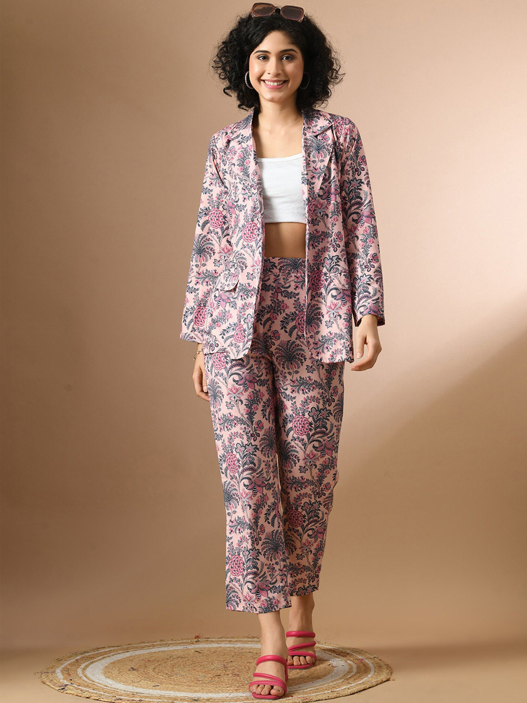 Sangria Pink Floral Printed Lapel Collar Blazer & Trousers