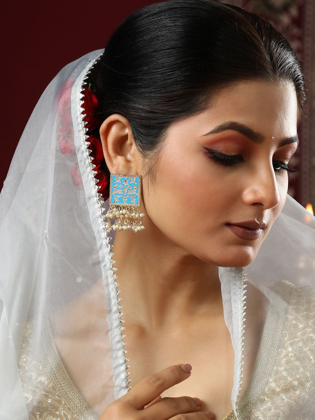 SOHI Gold-Plated Square Shaped Pearls Beaded The Niloufar Drop Earrings