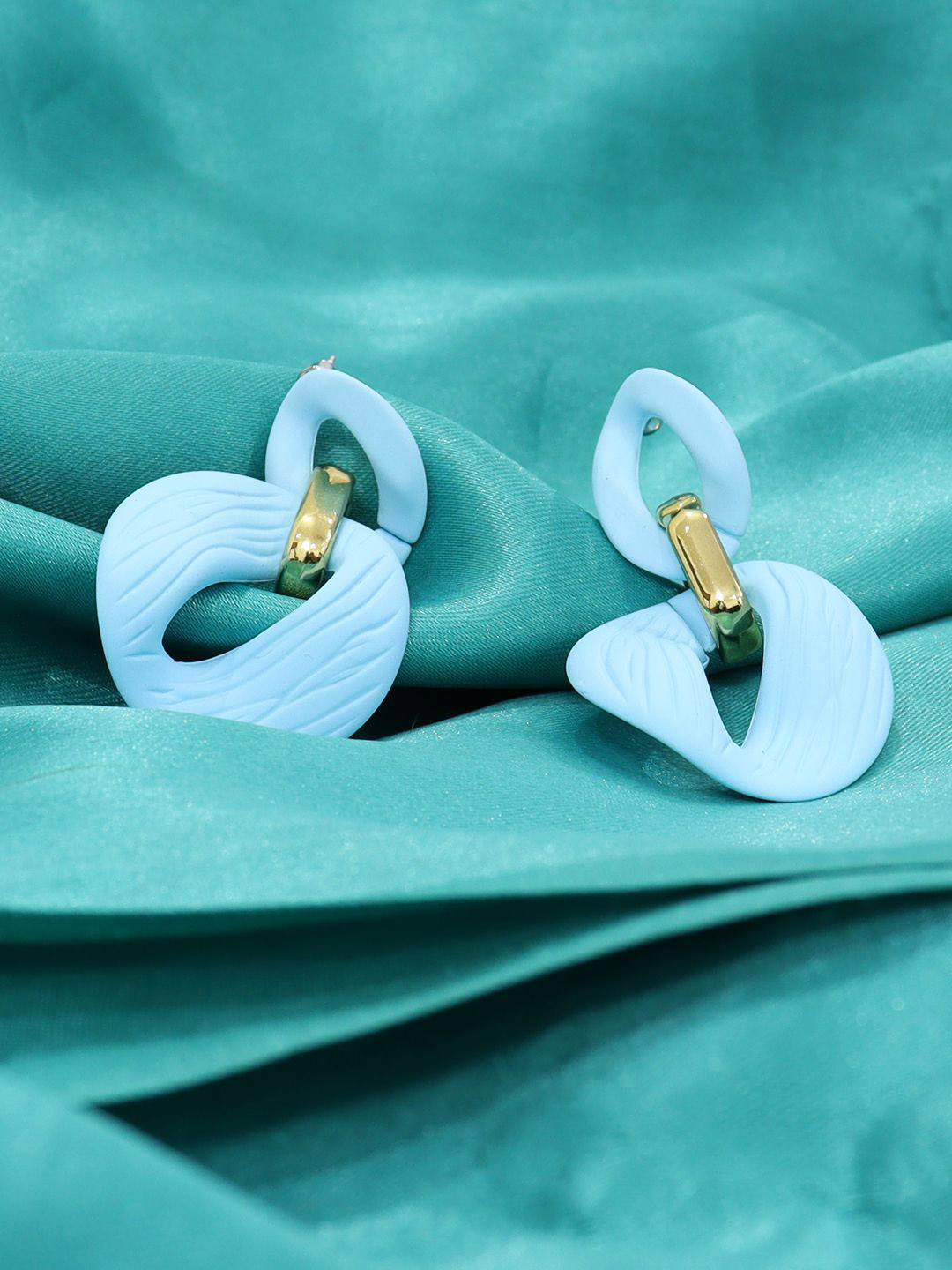 Krelin Classic Elegant Chain Linked Contemporary Drop Earrings