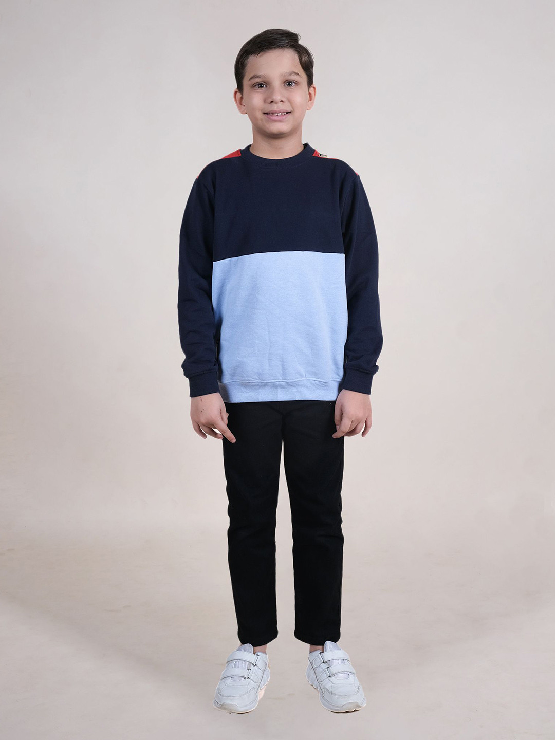KiddoPanti Boys Round Neck Colourblocked Sweatshirt and Jeans