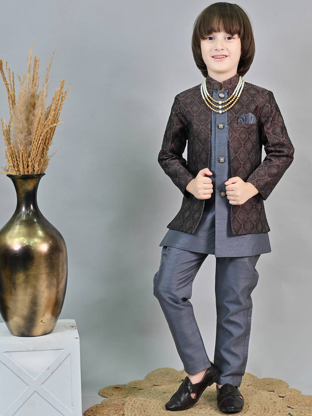ahhaaaa Boys Zari Work Embroidered Sherwani Set With Moti Mala