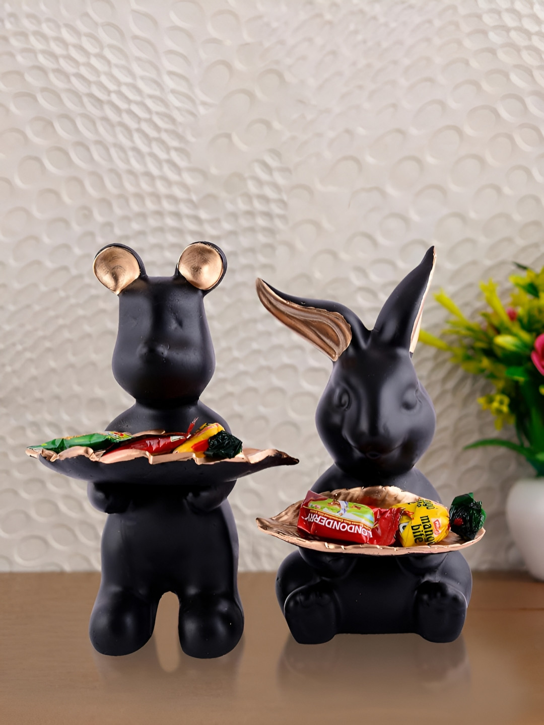 Zart Rabbits Black Polyresin Natural Living Room Set of 2 Large Showpieces - 3.1 Inches