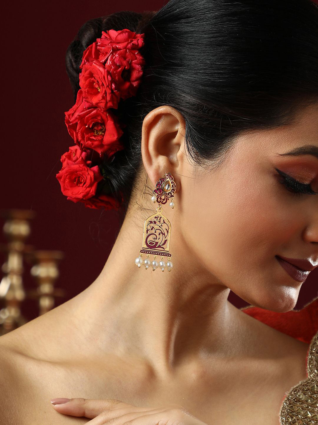 SOHI The Nabila Gold-Plated Pearls Beaded Contemporary Drop Earrings