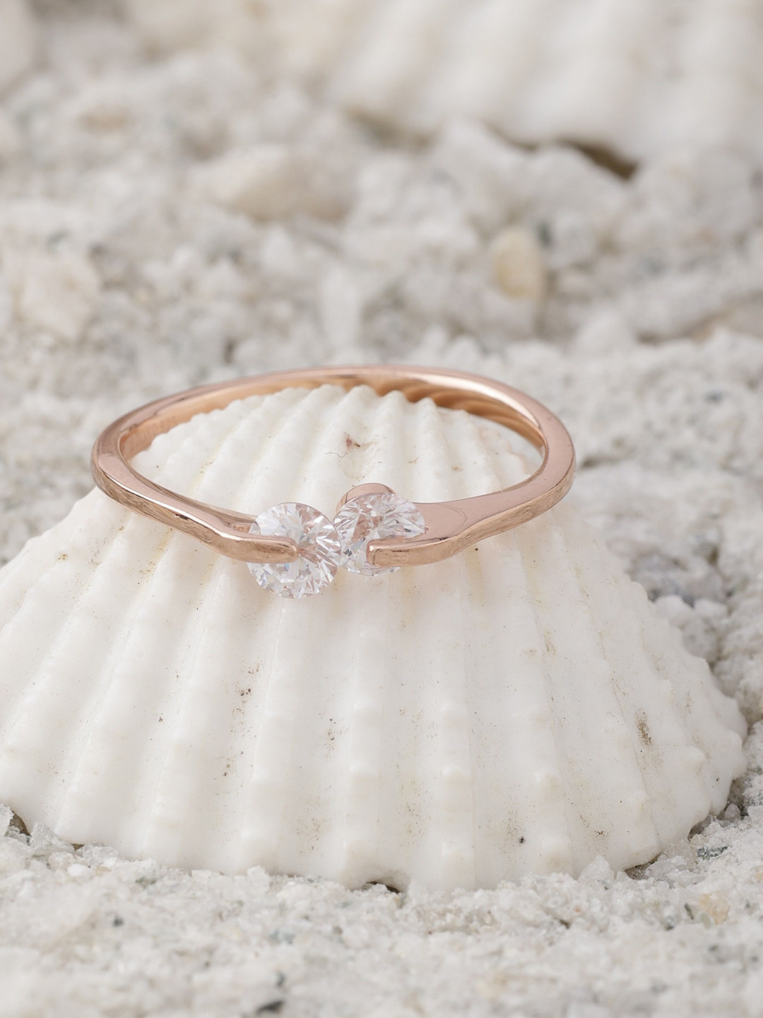 DIAVO Feel of Hug 925 Sterling Silver Rose Gold-Plated Stone Studded Finger Ring