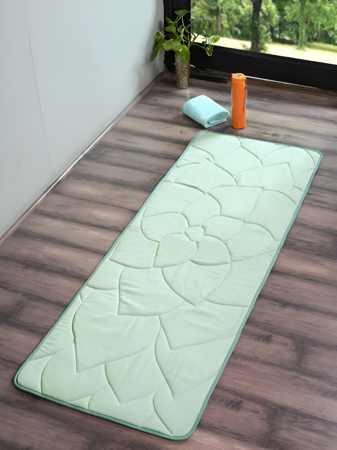 Saral Home Green Flower Textured Cotton Anti Skid Indoor Yoga Mats