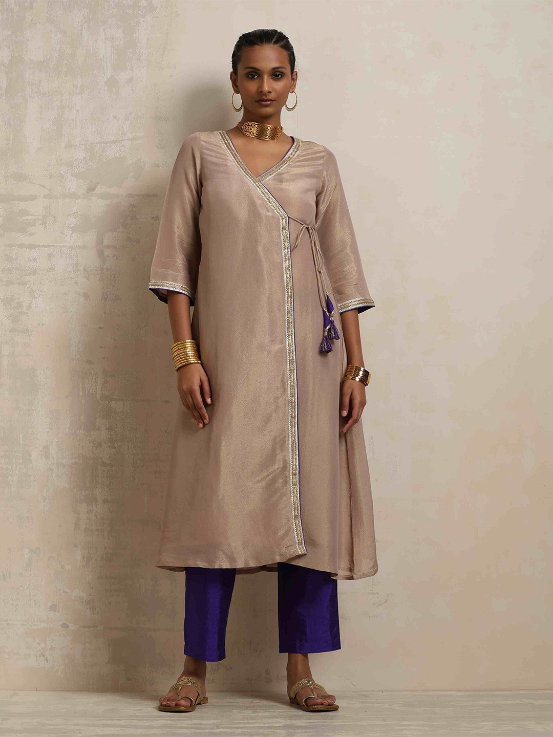 trueBrowns Angrakha Sequinned Tissue Kurta with Trousers