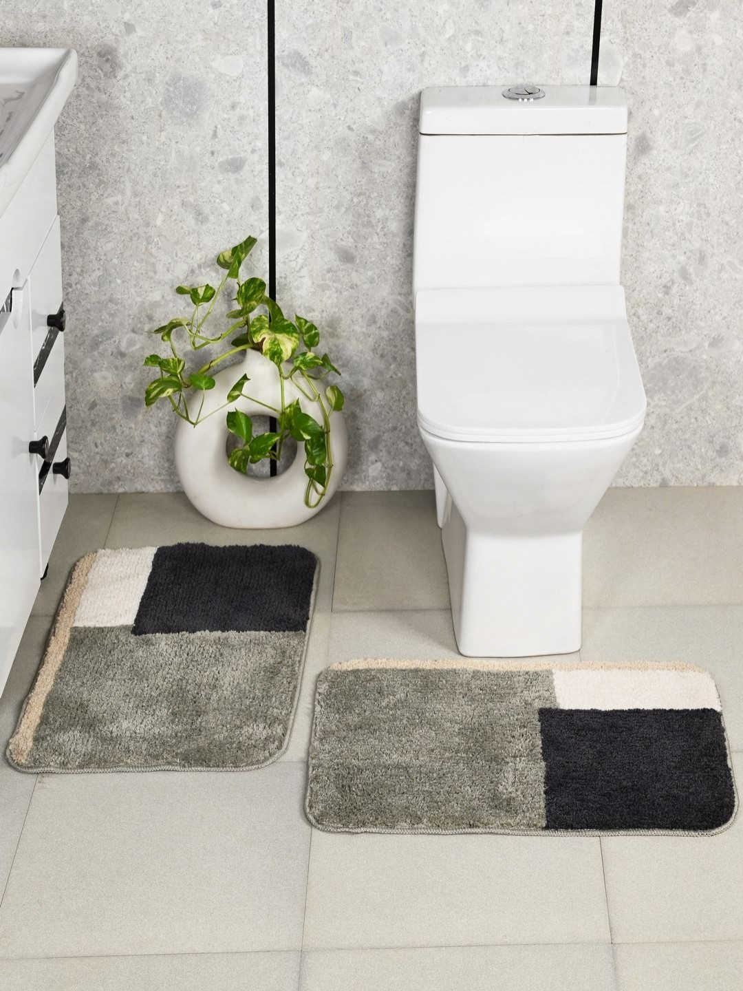 Saral Home Grey & Beige 2 Pieces Printed Antiskid Bath Rugs