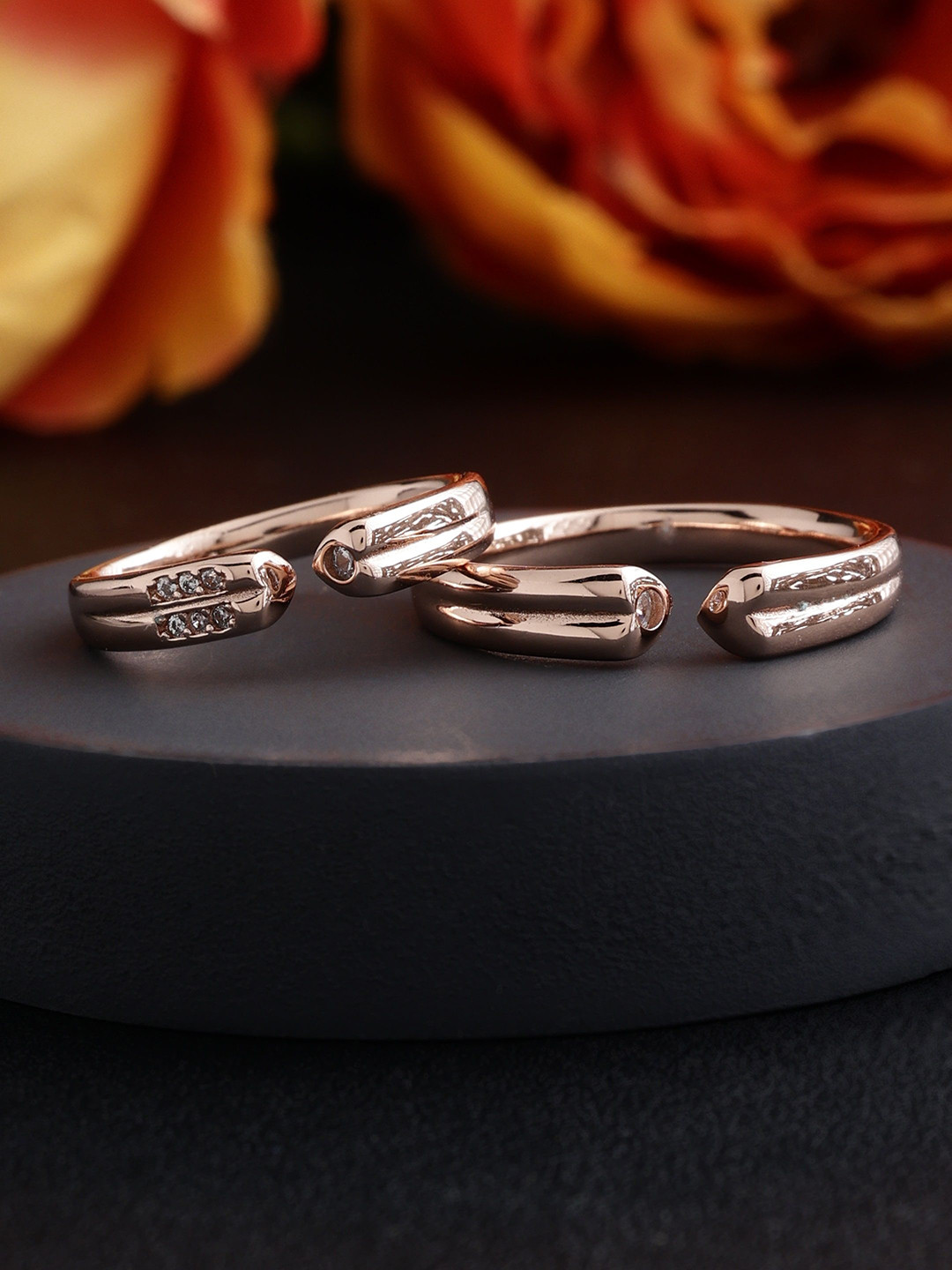 DIAVO Set Of 2 925 Sterling Silver Rose Gold-Plated Stones Studded Couple Bands Ring
