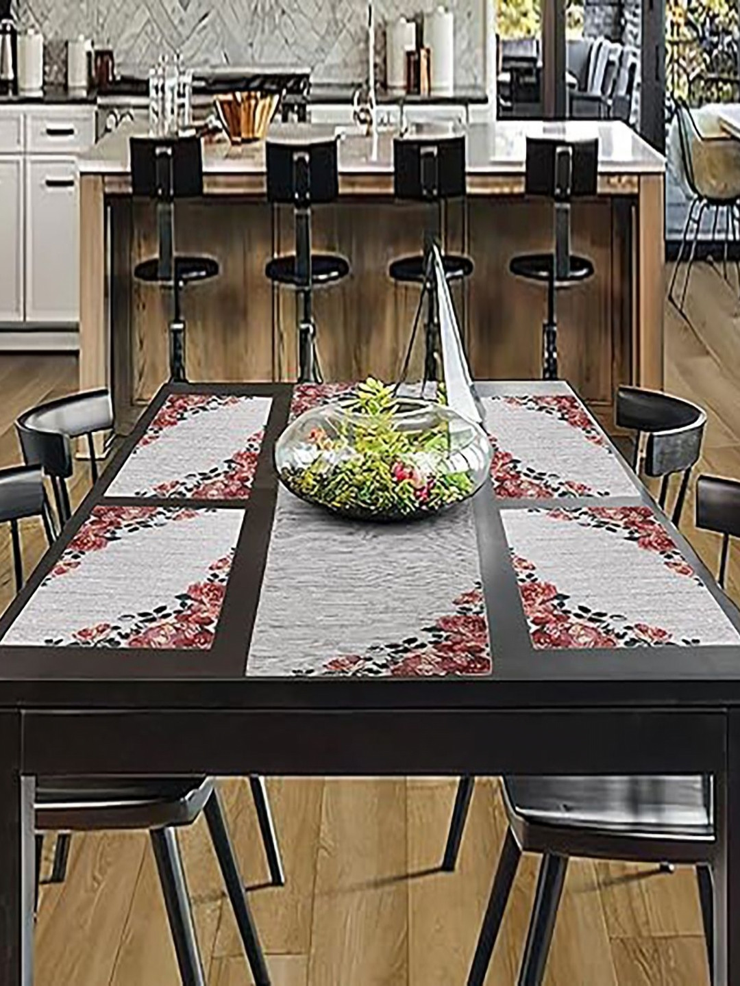 PRAKARTIK Set of 5 Red & Grey Printed Pure Cotton Dining Table Placemats &Runner