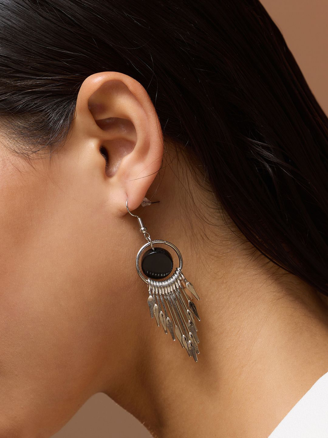 SOHI The Lancia Silver-Plated Onyx Drop Earrings