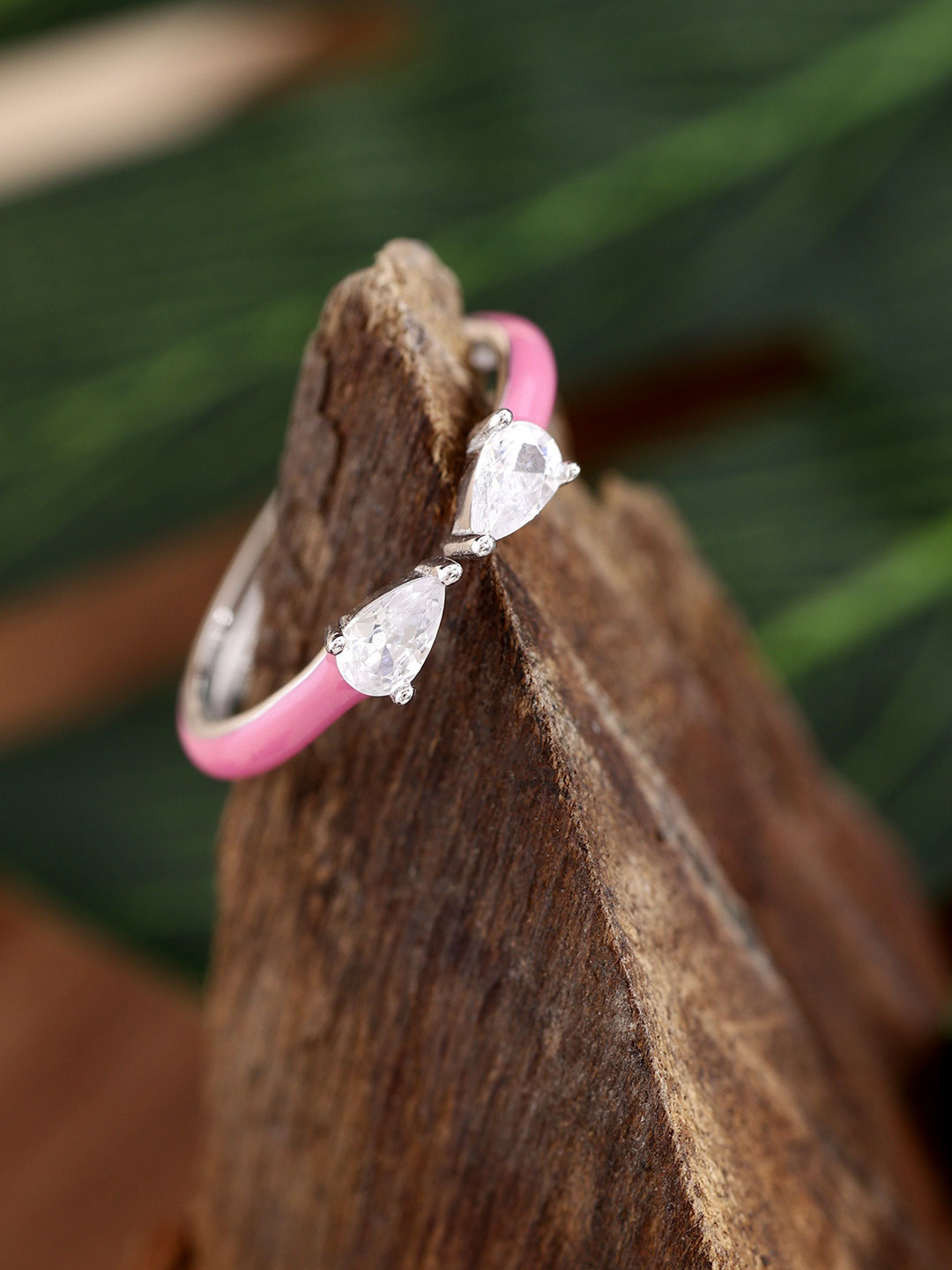 DIAVO 925 Sterling Silver Rhodium-Plated Artificial-Stones Studded Avani Finger Ring