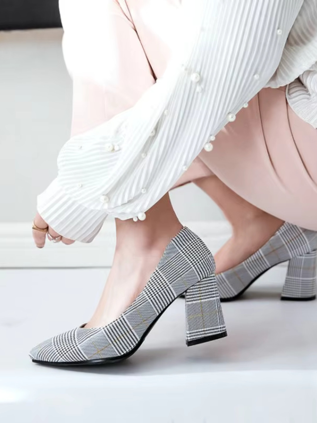 stylzrepublic Striped Work Block Pumps with Bows