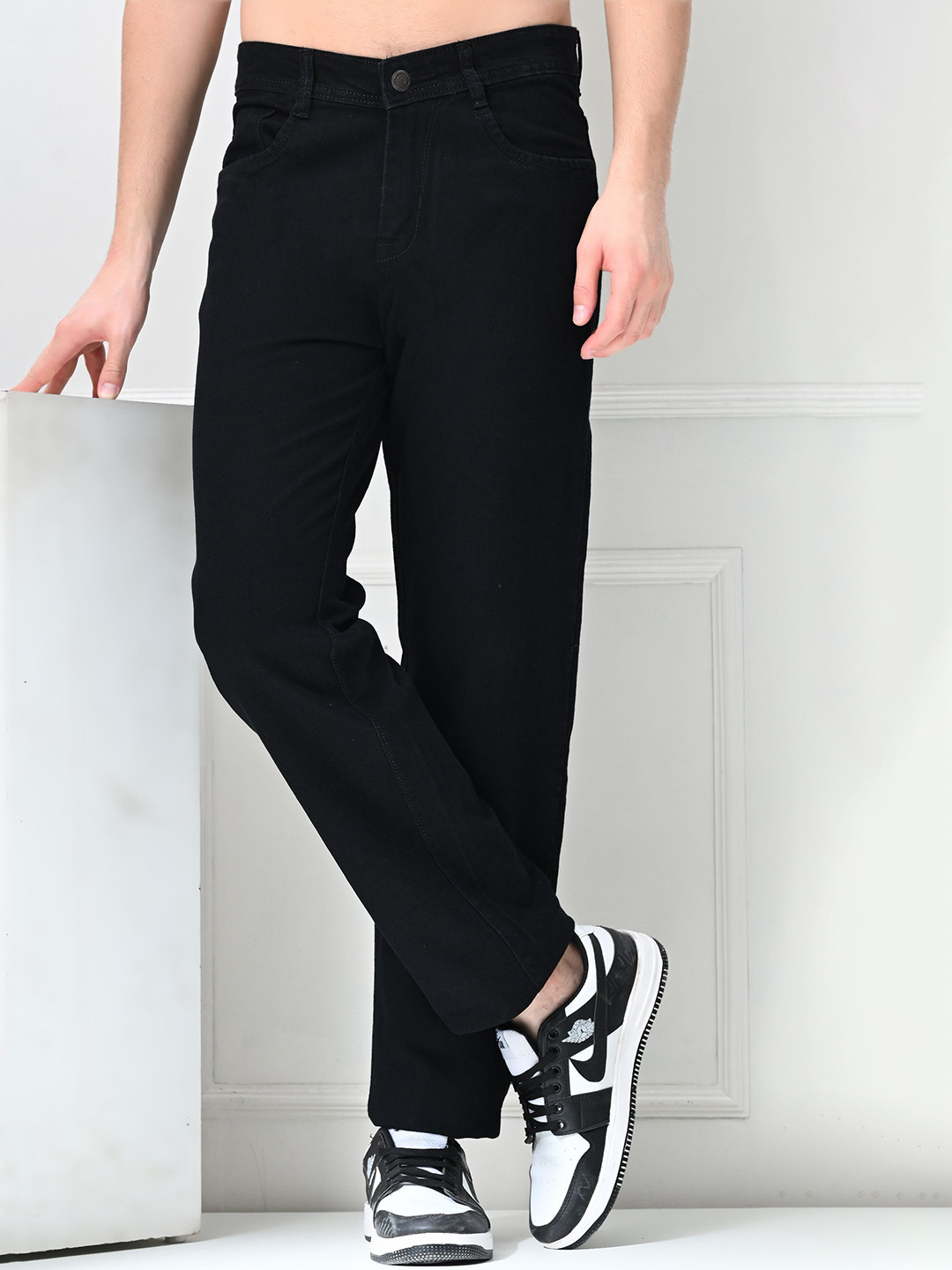 LINARIA Men Classic Boyfriend Fit Highly Distressed Jeans