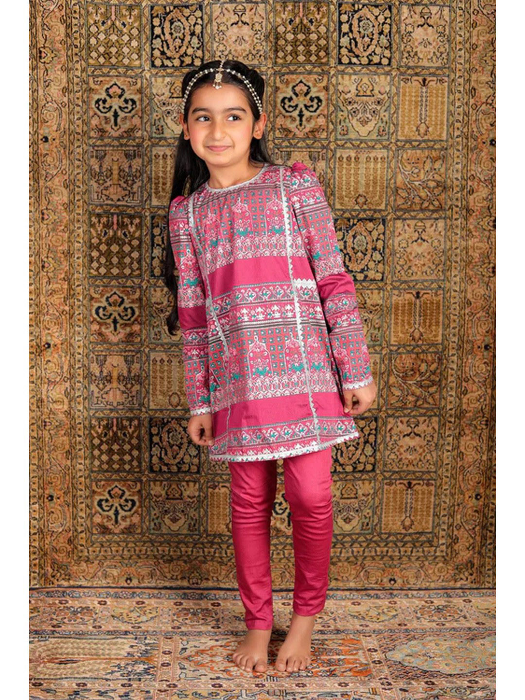 THE PONY & PEONY CO. Girls Ethnic Motifs Printed Regular Gotta Patti Kurta With Dupatta